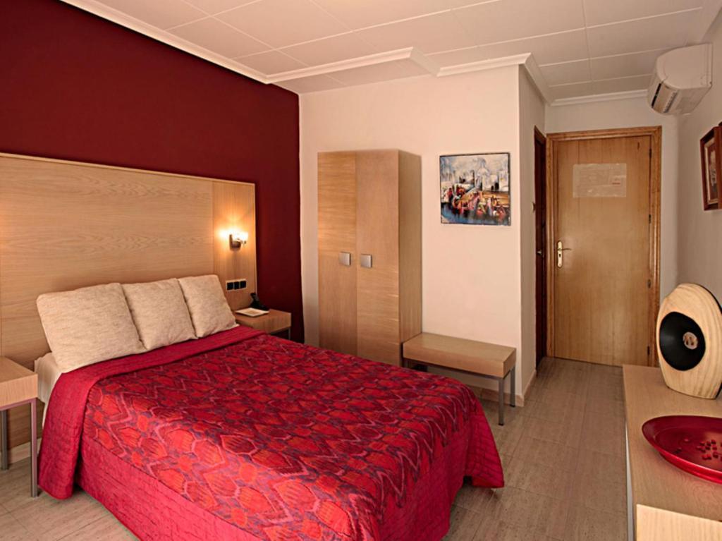 Hotel Alamo อาลิกันเต ห้อง รูปภาพ